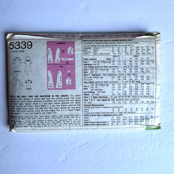 Vtg 1970s Girls Nightgown & Robe Sewing Pattern Simplicity 5339 Size 8 - Picture 3 of 3